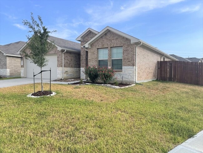 Building Photo - 22535 Theodoli Dr