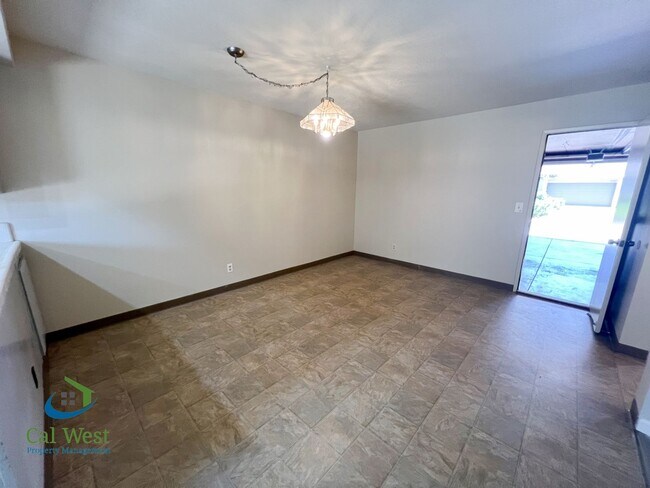 Building Photo - $4,495.00 Almaden 3BD/2.5BA Townhome in the Copperwood Community