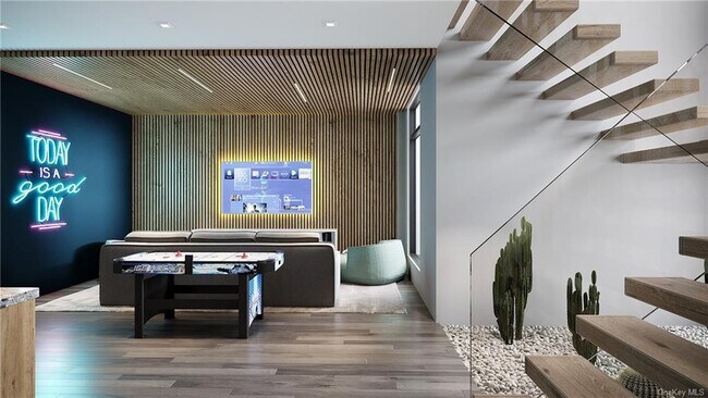 Building Photo - 299 E 161 St