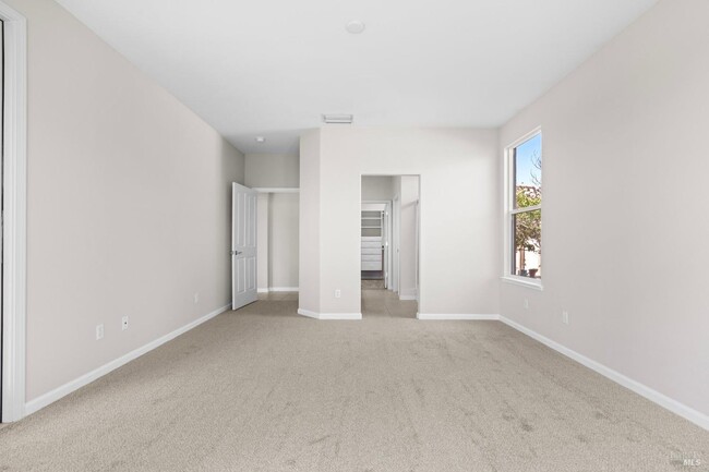 Building Photo - 358 Crystal Downs Dr