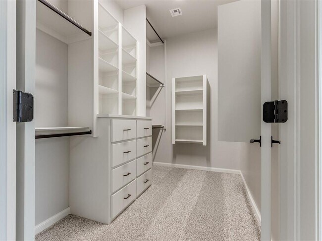 Building Photo - 3005 SW 133rd St