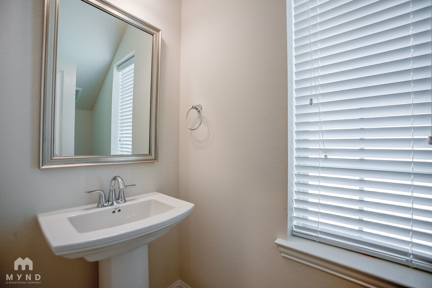 Building Photo - 3416 Damsel Sauvage Ln