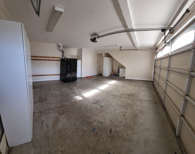 Building Photo - Super close to Poly- Approx. 1000 feet from Cal Poly Grand Avenue entrance-VERY CLOSE!!!