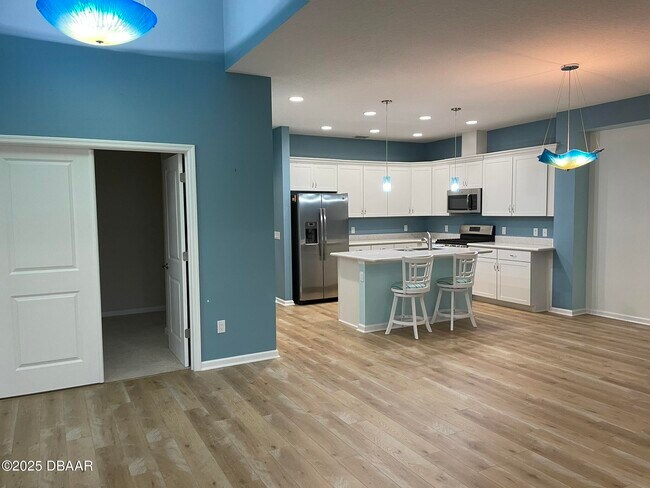 Building Photo - 269 Island Breeze Ave