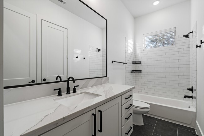 Building Photo - 9011 Wellspring Dr