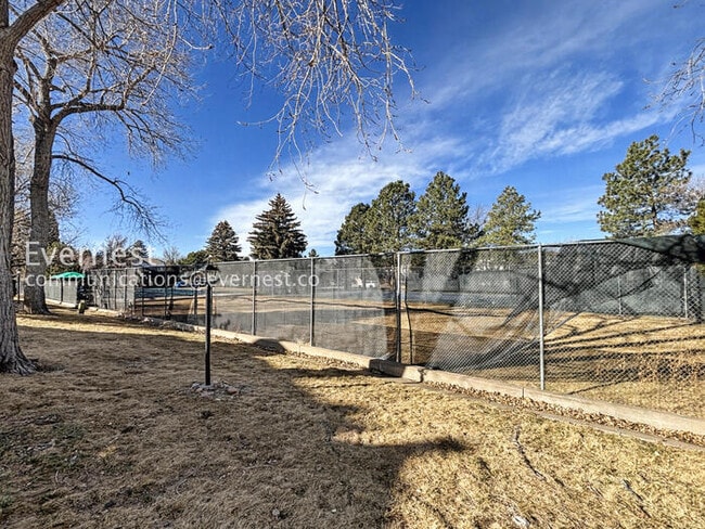 Building Photo - Comfort Meets Community in Centennial with 2 Car Garage / 3 beds & 3 baths / Available Now!