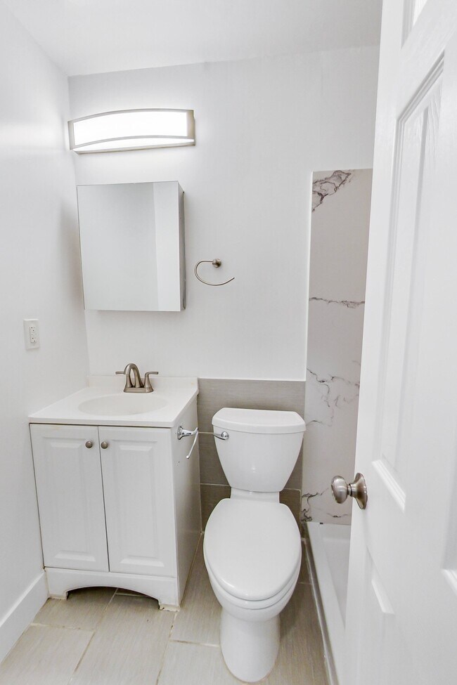 Floorplan - 1454 36th Avenue