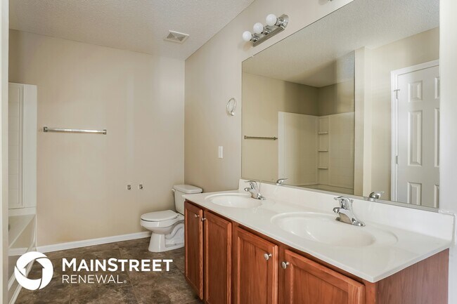 Building Photo - 5039 Liberty Hall Cir