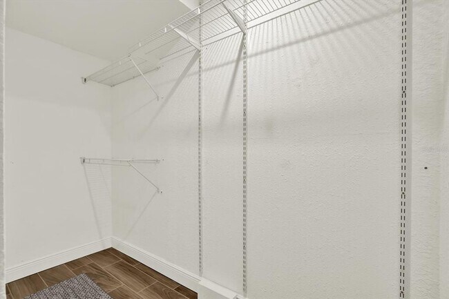 Building Photo - 1910 E Wilder Ave