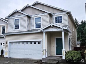 Building Photo - Newly updated 1689 sq ft 4 bedroom 2.5 bat...