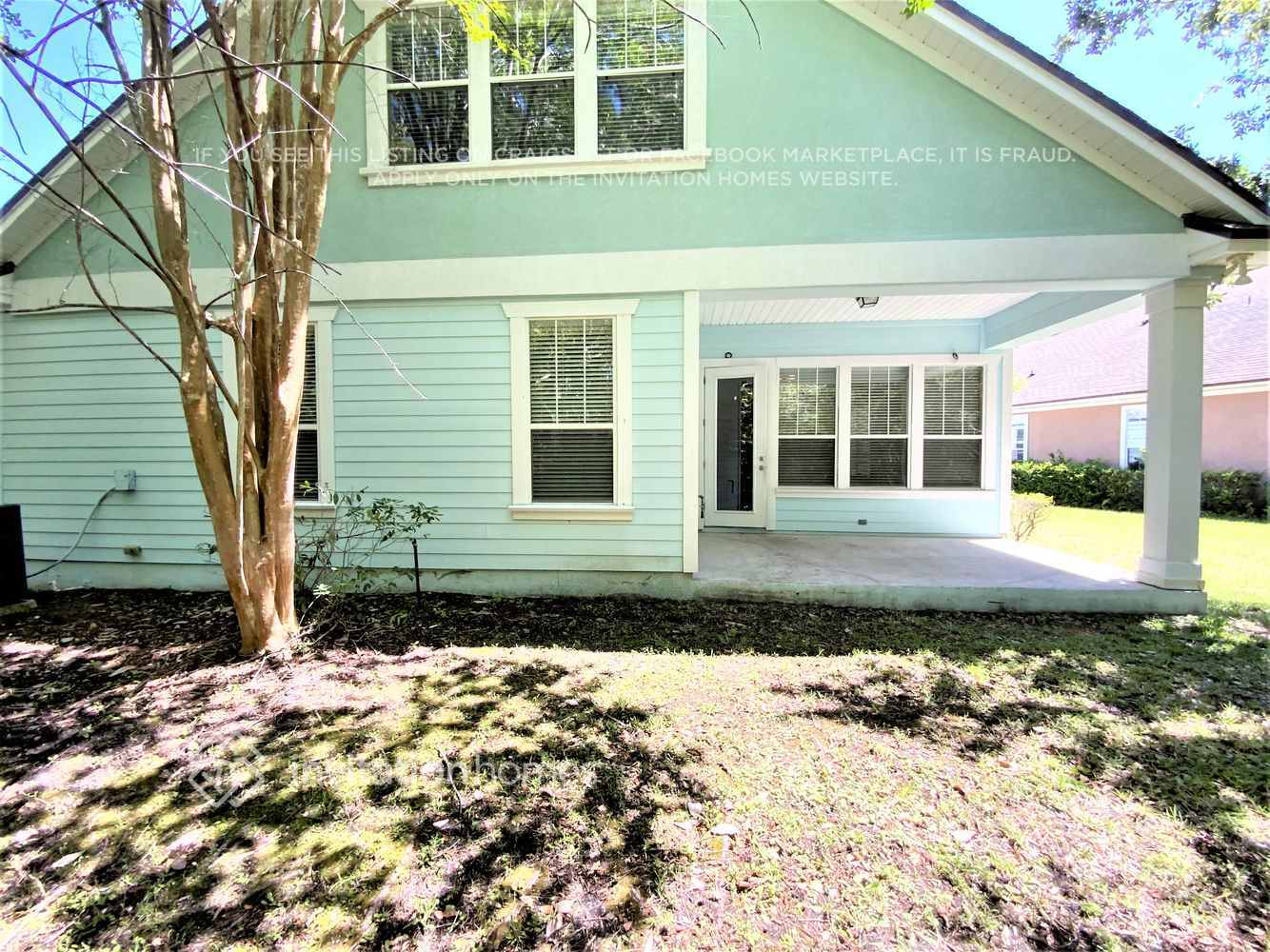 Building Photo - 133 W Village Dr