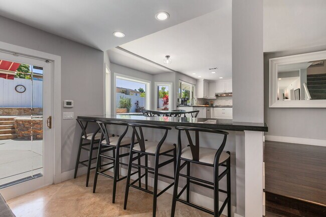 Building Photo - 7446 Trigo Ln