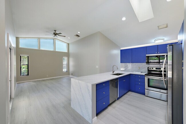 Building Photo - 13442 Northumberland Cir