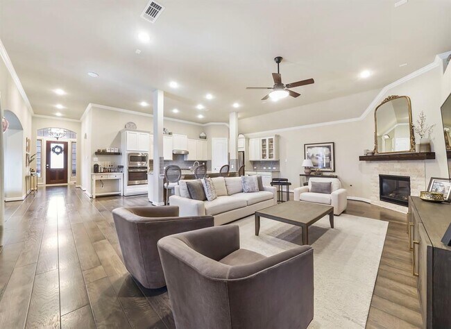 Building Photo - 5519 Caper Shores Ln