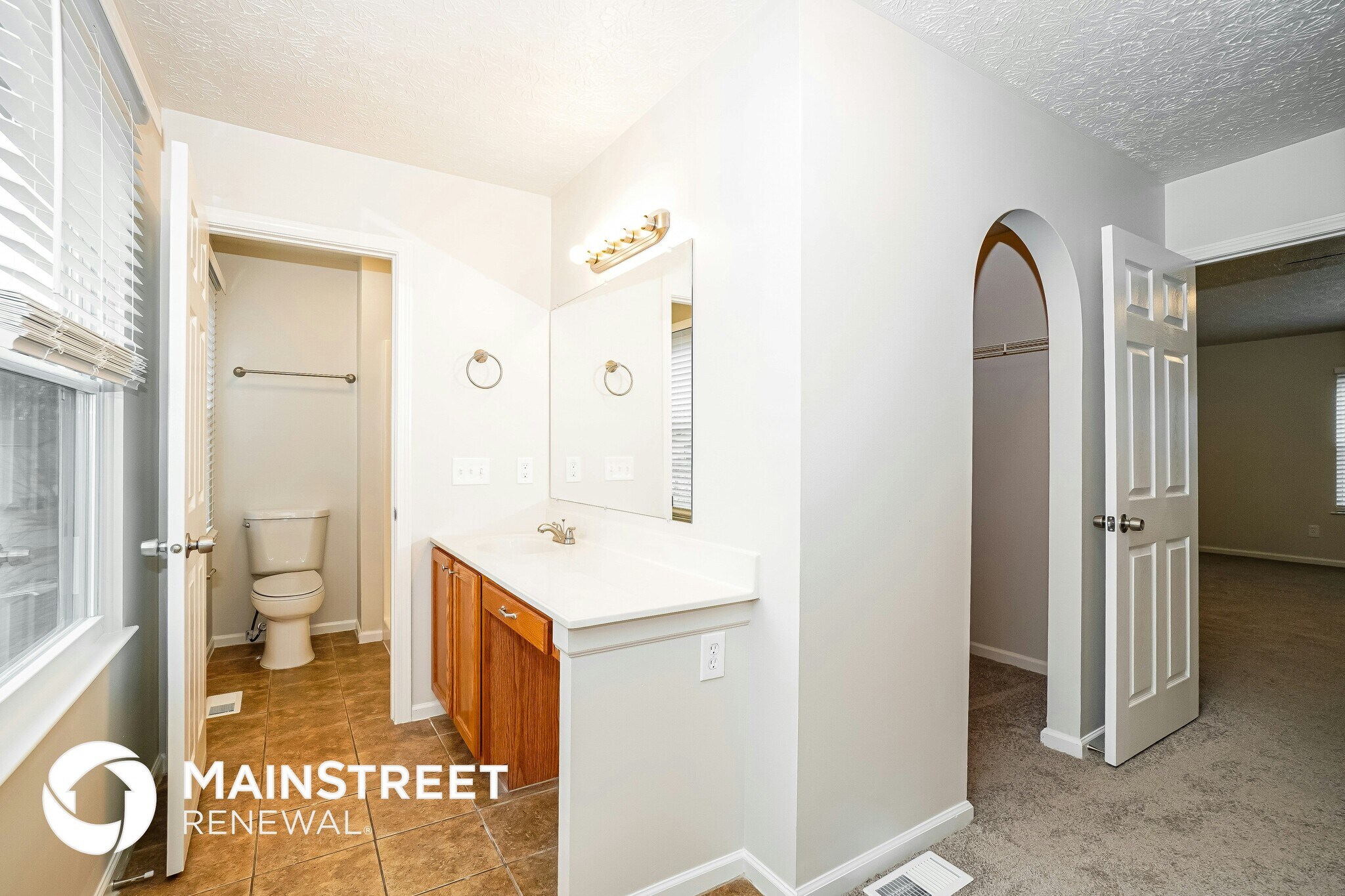 Building Photo - 1181 Onslow Dr