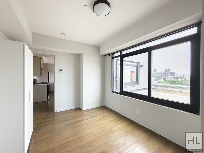 Building Photo - Bushwick Avenue / Spacious Penthouse 2-Bed...