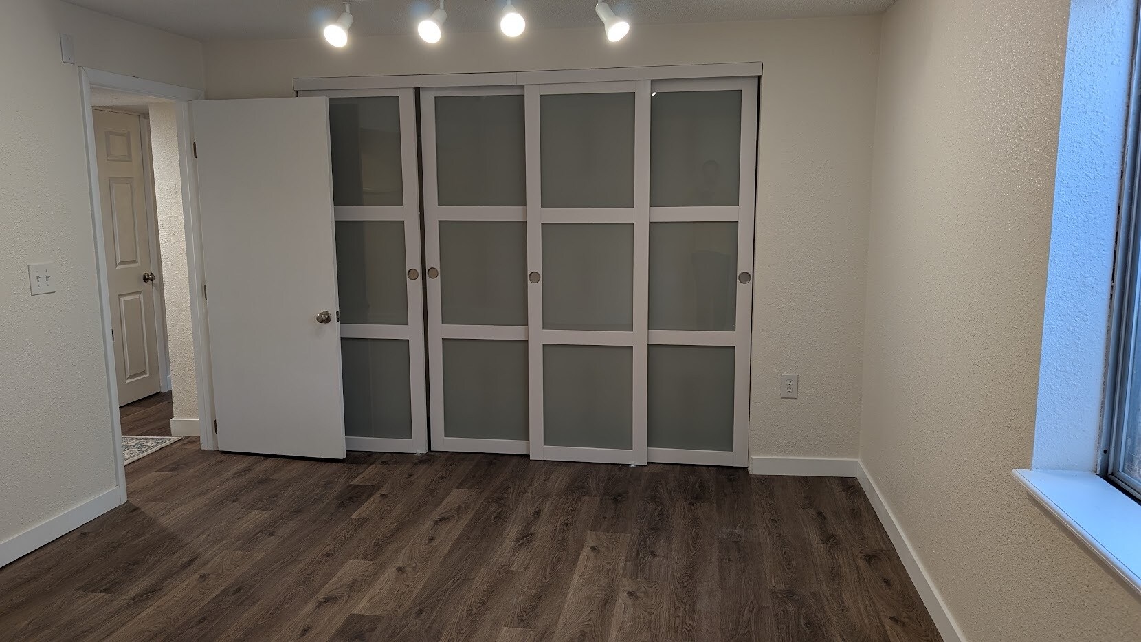 Building Photo - 4227 S Richfield Way