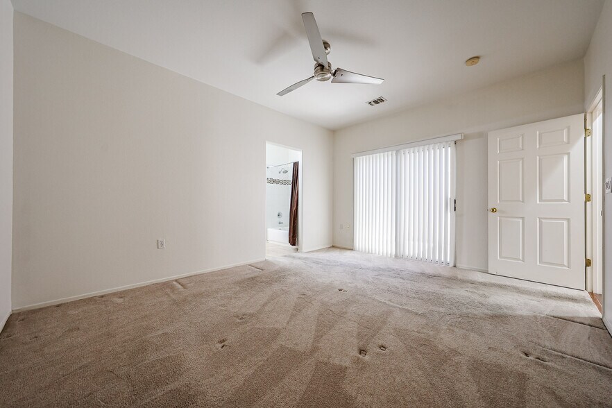 Building Photo - 3221 N 37th St