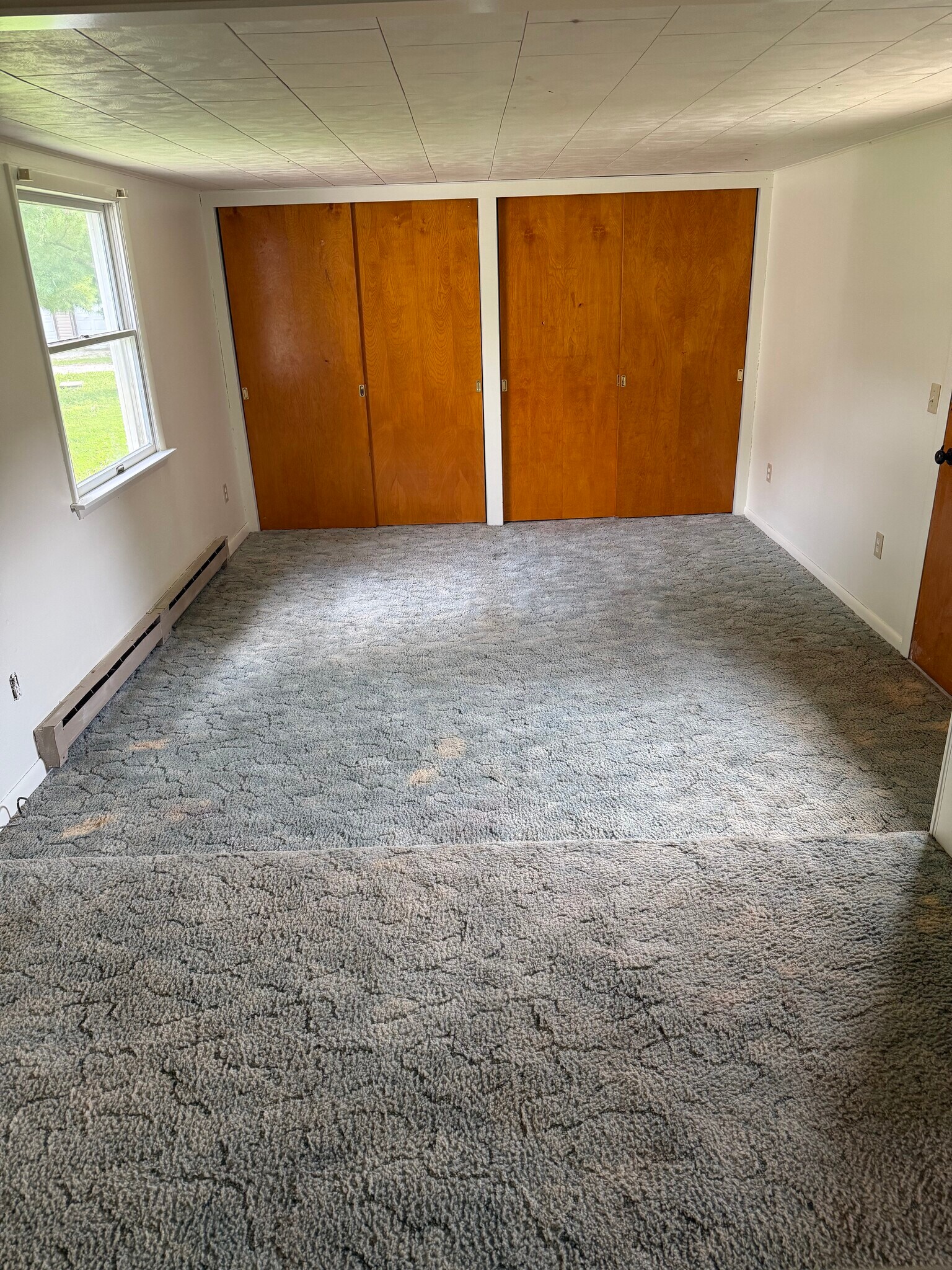 Master Bedroom - 168 N Moore St