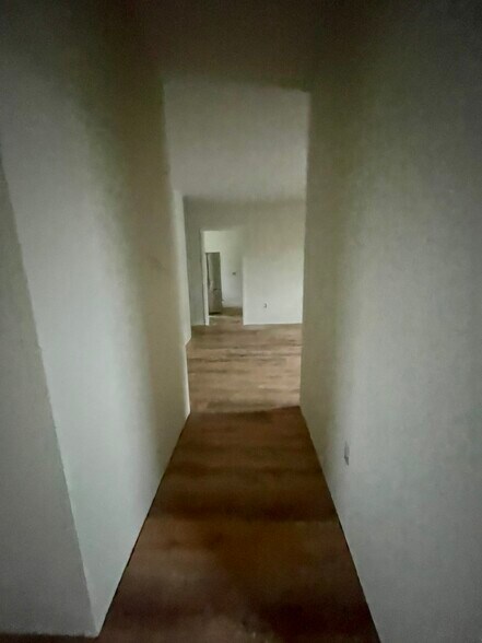 Building Photo - 720 Marion St