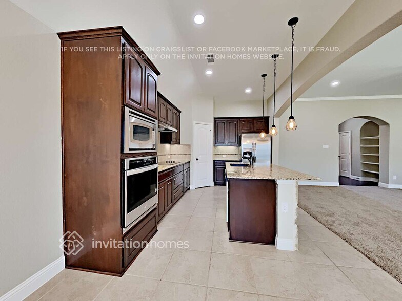 Building Photo - 1639 St Croix St