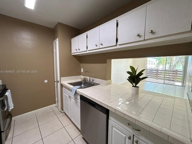 Building Photo - 7483 SW 82nd St