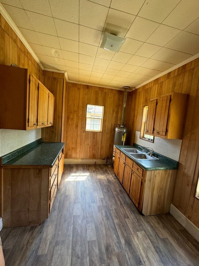 Building Photo - "Like New" Home In Bossier