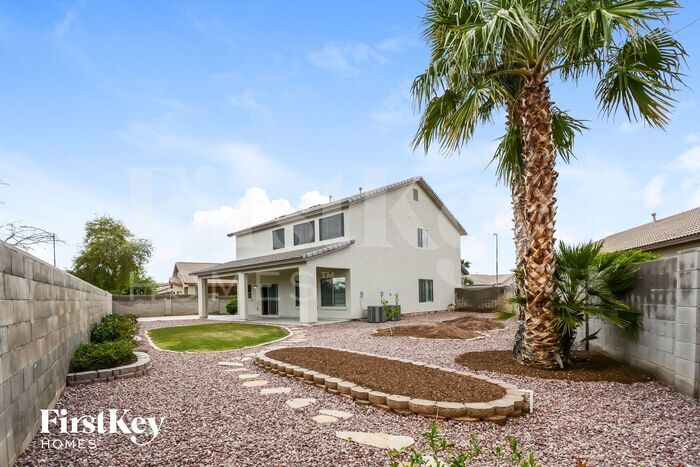 Building Photo - 14331 N 145th Dr