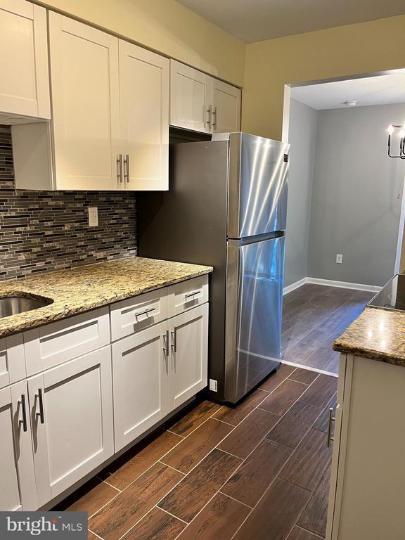 Building Photo - 306 Kelly Cove