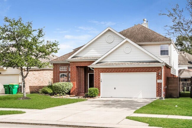 Building Photo - 2540 Pelican Dr