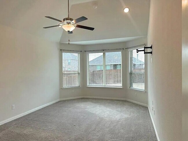 Building Photo - 5491 Blue Quail Dr