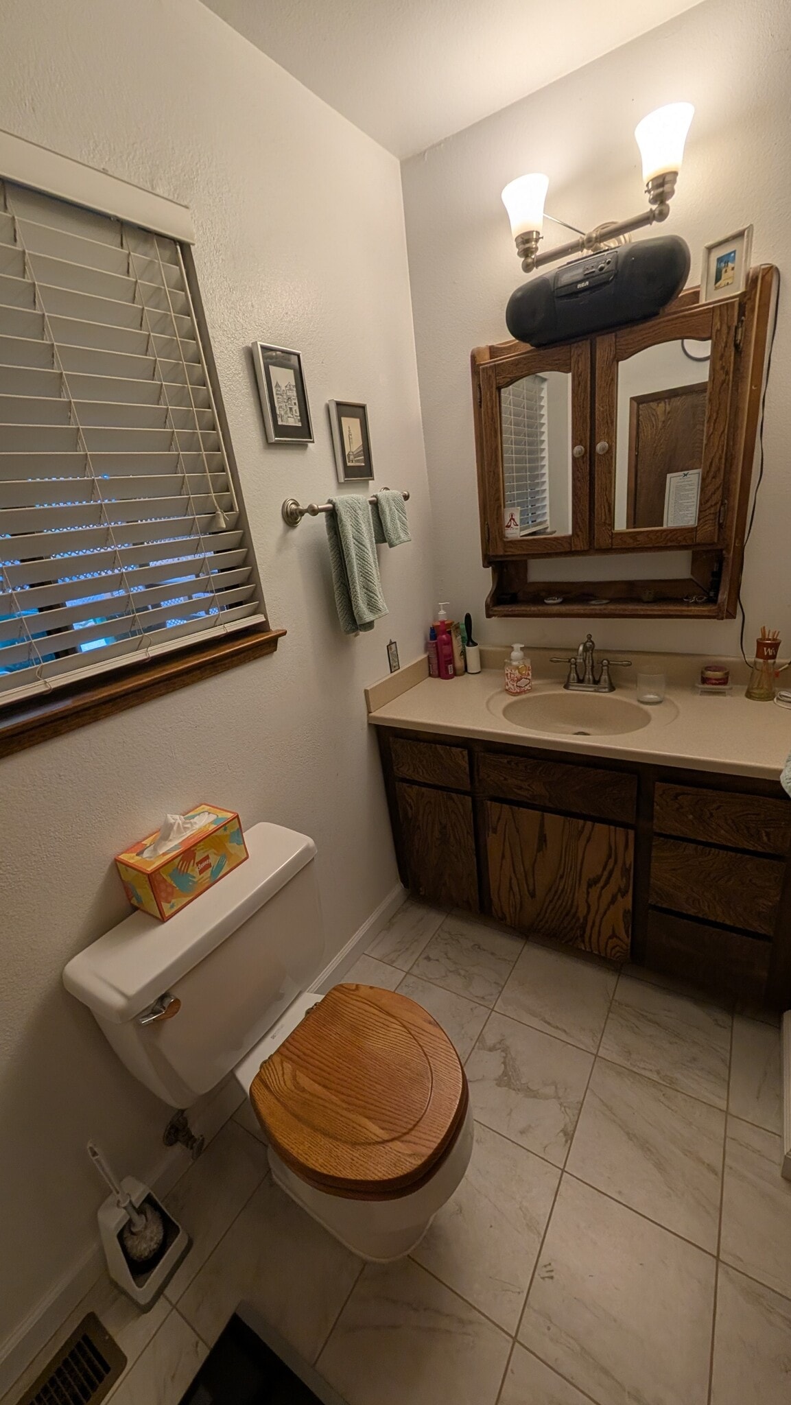 Building Photo - 14760 Echo Ridge Dr