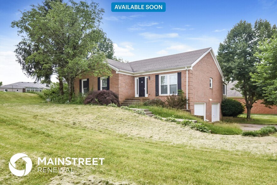 Primary Photo - 1200 Goshen Ln