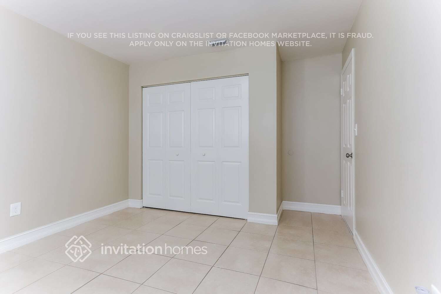 Building Photo - 14971 SW 92nd Terrace