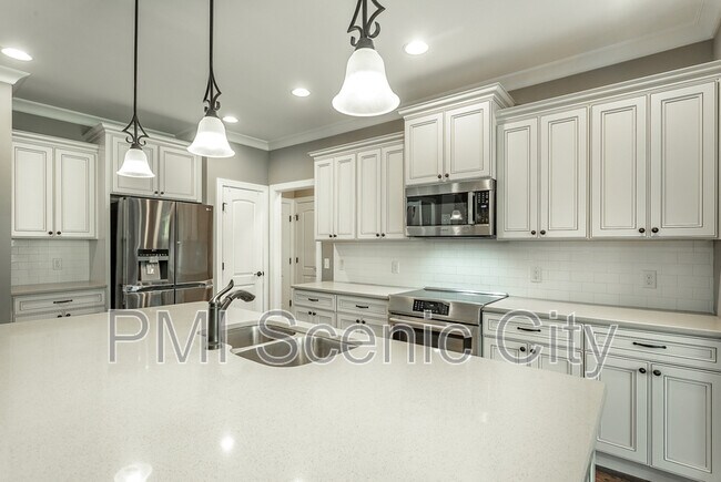 Building Photo - 7725 Peppertree Dr