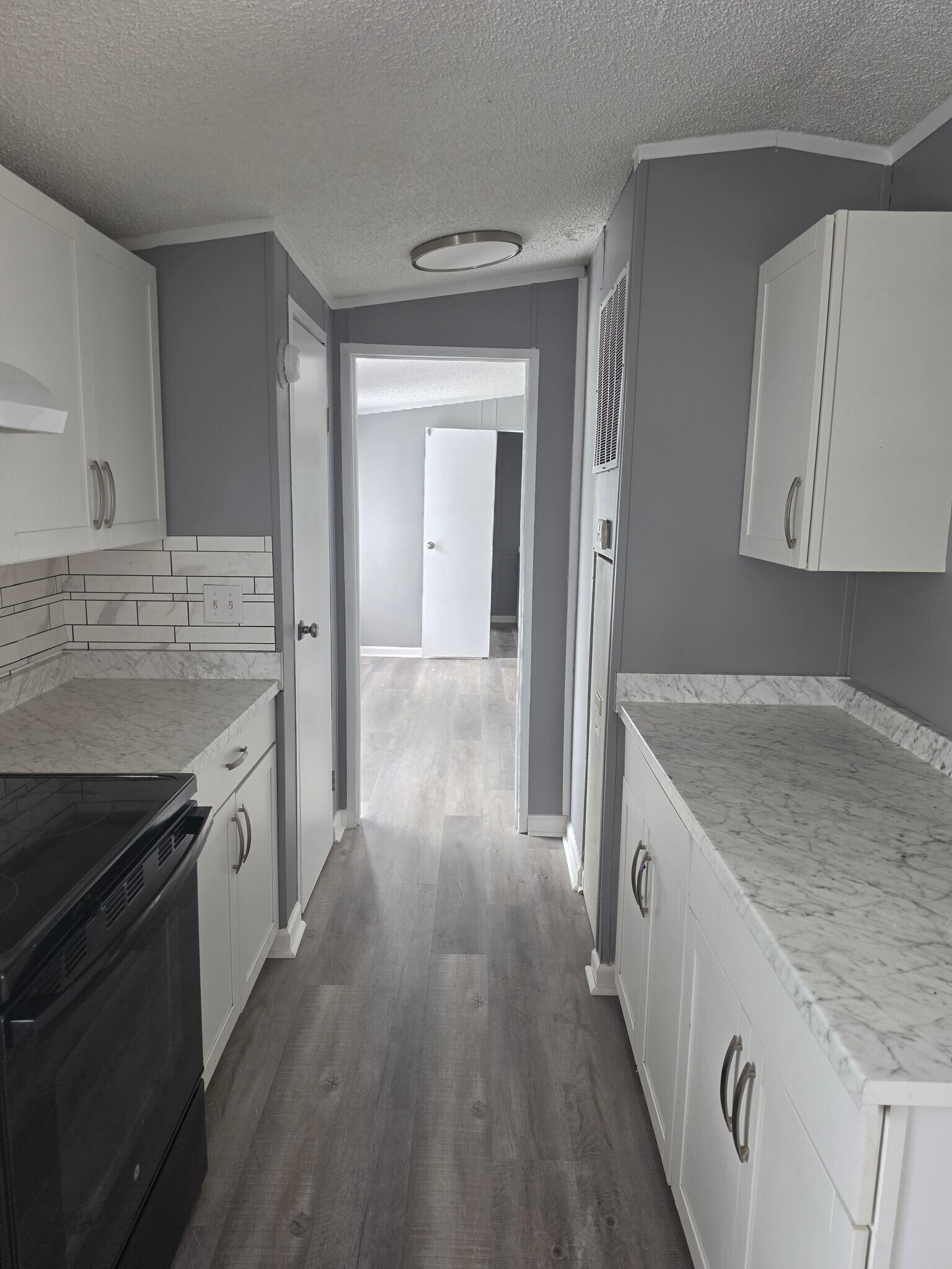 Building Photo - 3006 Amberjack Rd