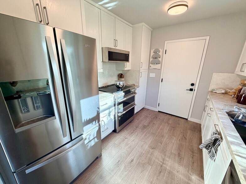 Building Photo - 5107 Parque Vista Way