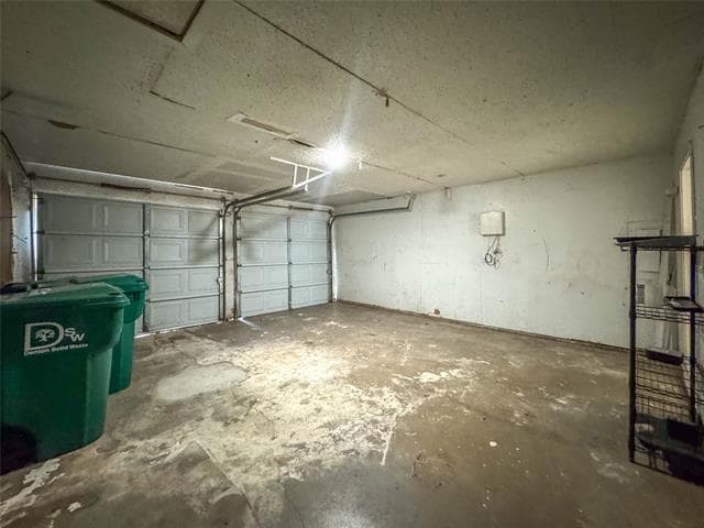 Building Photo - 1112 Autumn Oak Dr