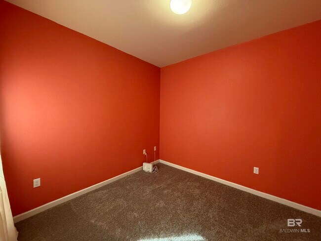 Building Photo - 10720 Dunmore Dr