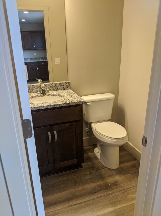 Building Photo - 966 Georgia Drive Unit 10