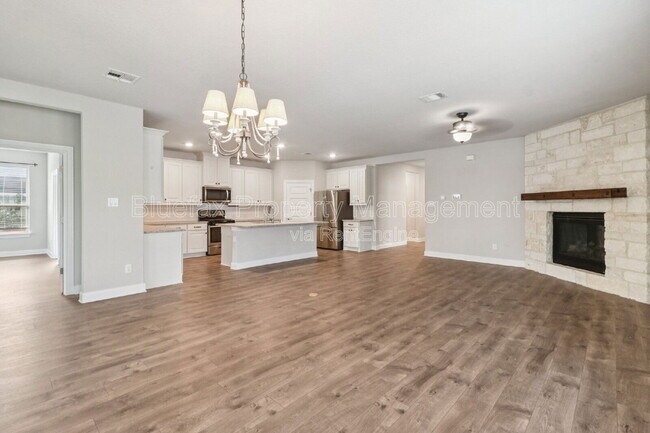 Building Photo - 9226 King Valley