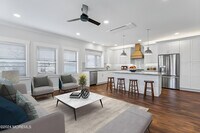 Building Photo - 95-99 Bay Ave