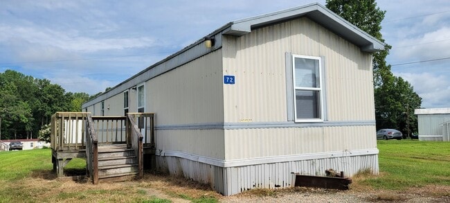 Building Photo - Ready to Move in