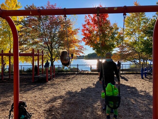 Building Photo - 46 Lombard Terrace