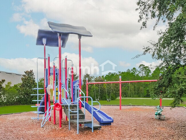 Building Photo - 450 Sandstone Dr