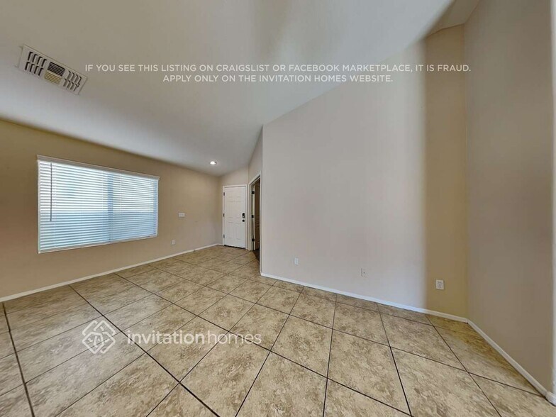 Building Photo - 1789 W Desert Mountain Dr