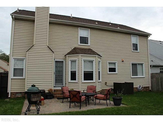 Building Photo - Lovely 4 bedroom home in Salem Woods area of Virginia Beach