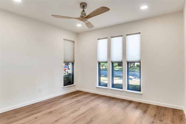 Building Photo - 302 Faircrest Dr