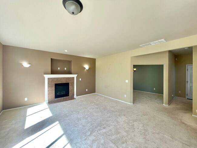 Building Photo - Great Home For Rent