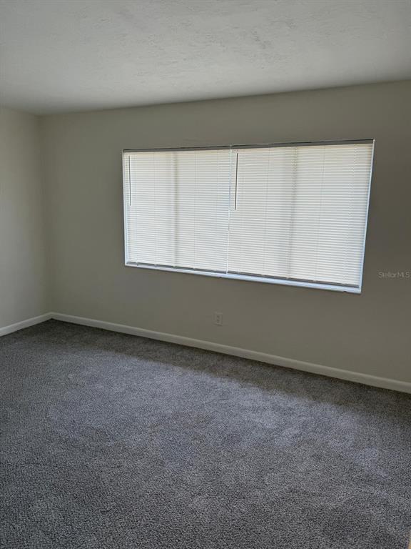 Building Photo - 5913 NW 23rd Terrace